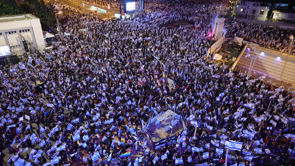 Fale protestów w Izraelu. Minister apeluje i mówi o "głębokim podziale"