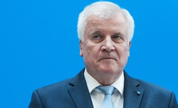 "Bild" krytykuje szefa MSW za nadużywanie lotów rządowymi samolotami