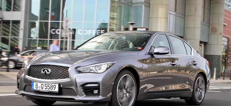 Test Infiniti Q50 2.0 Turbo: Dwulitrowiec na dopingu