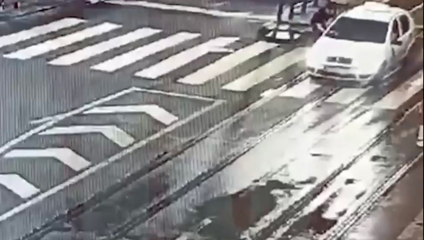 O čemu je Periš razgovarao sa taksistom? Gde je želeo da ide? Da li je bio dezorijentisan?