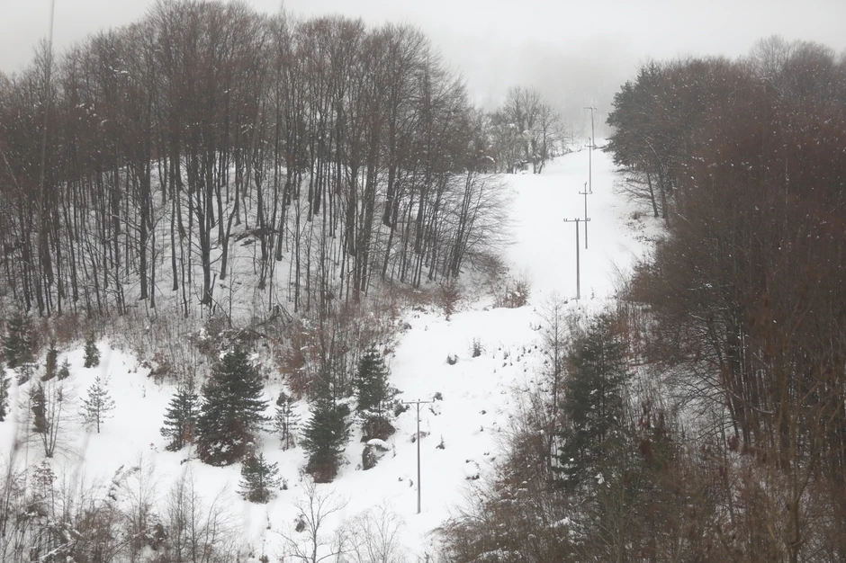 Sneg na putu ka Bajinoj Bašti
