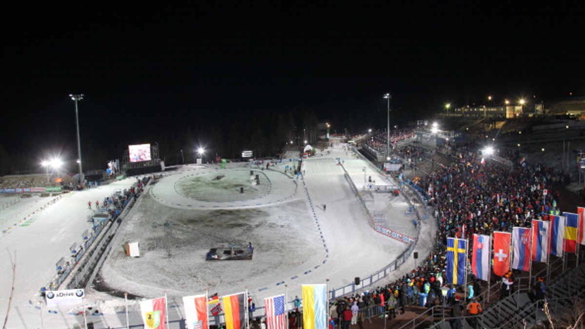 Trener czeskich biathlonistek Jindrich Sikola długo będzie wspominał kilkunastogodzinną podróż samochodem na zawody Pucharu Świata w Novym Meste na Morave.