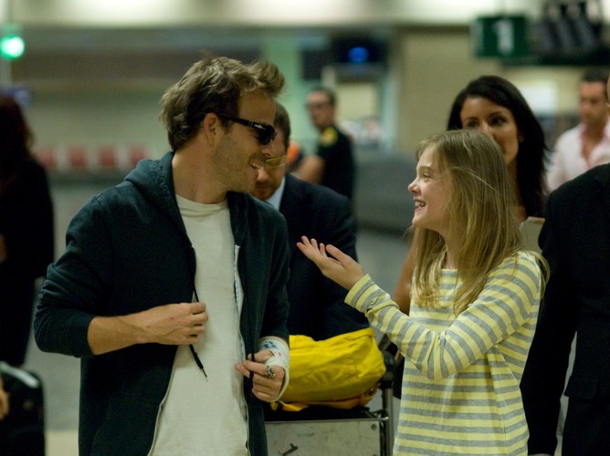 Somewhere. Między miejscami