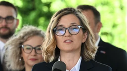 biejat: radzę kosiniakowi-kamyszowi, żeby odczepił się od naszych rozw