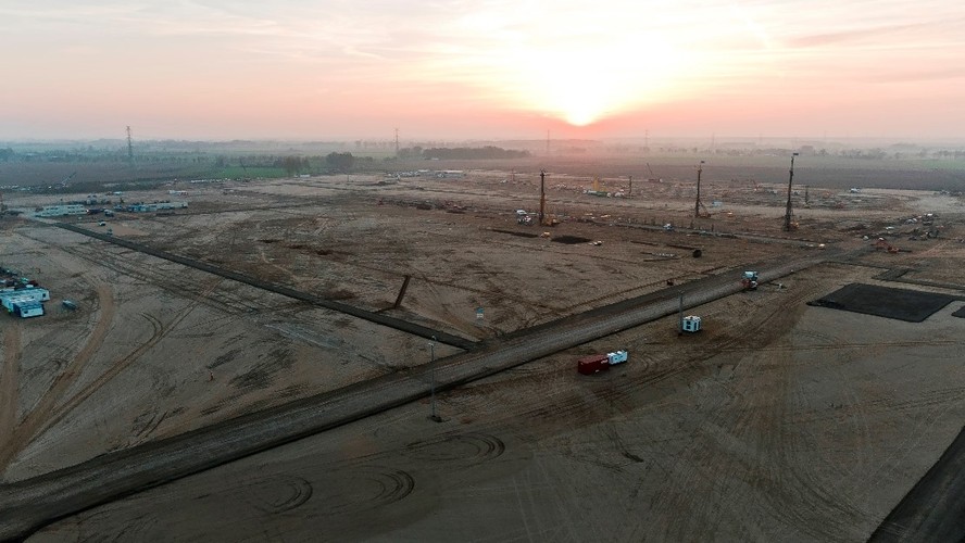 Nowy Zakład we Wrześni stanie się obok Zakładu w Poznań-Antoninek drugim ośrodkiem produkcyjnym marki Volkswagen Samochody Użytkowe w Polsce. Spółka Volkswagen Poznań istnieje od ponad 20 lat.