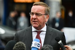 Minister obrony Niemiec: W Ramstein tylko Polska była zdecydowana wysłać Ukrainie Leopardy