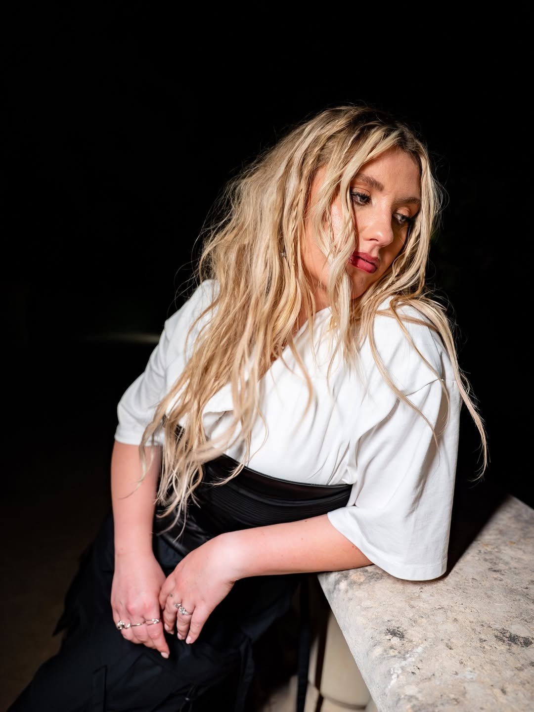Speváčka Ella Henderson.