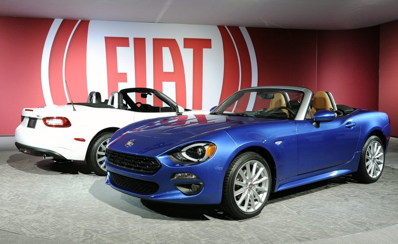 Los Angeles Auto Show 2017 Fiat 124  <br><br>fot. EPA/BOB RIHA JR Dostawca: PAP/EPA