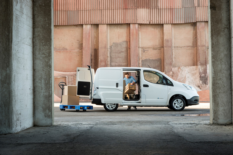 Nissan e-NV200