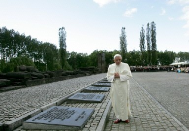 POLAND-POPE-BIRKENAU