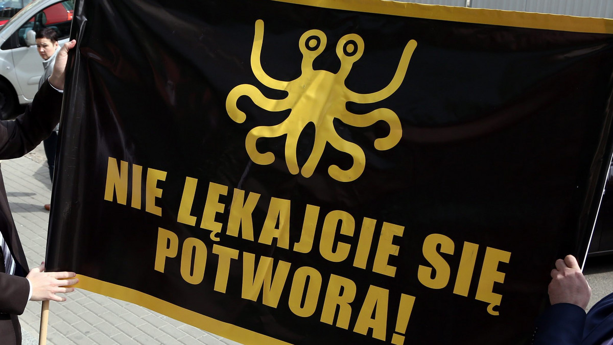 Katowiccy wyznawcy Latającego Potwora Spaghetti chcą, aby miasto przekazało im działkę pod budowę kościoła. To przewrotna odpowiedź na projekt uchwały tamtejszej Rady Miasta w sprawie sprzedaży Archidiecezji Katowickiej za 1 proc. wartości działki w centrum miasta z przeznaczeniem na działalność sakralną.