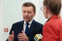 Schreiber: Wy, dziennikarze, stawiacie sprawę w sposób absurdalny