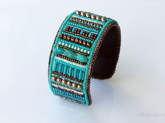 Koralikowa biżuteria fińskiej marki Helmitarha