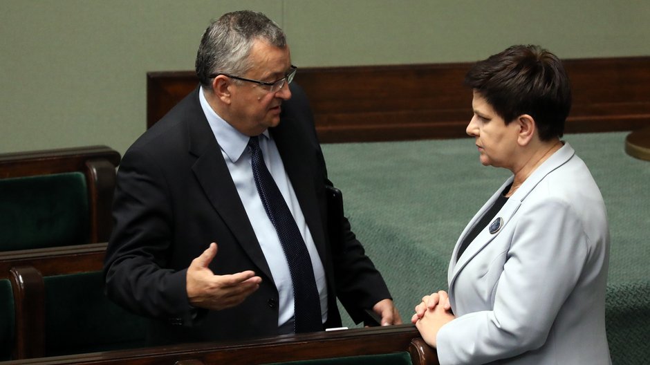 Andrzej Adamczyk i Beata Szydło szukają kandydata PiS na prezydenta Krakowa