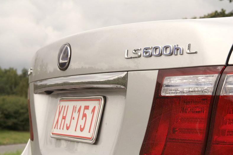 Lexus LS 600h – pierwsze wrażenia z jazdy
