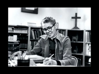 Pauli Murray była prawniczką, feministką, aktywistką na rzecz praw obywatelskich, pierwszą kobietą księdzem Kościoła Episkopalnego, poetką i osobą, która rozbijała w pył ówczesne normy na temat płci