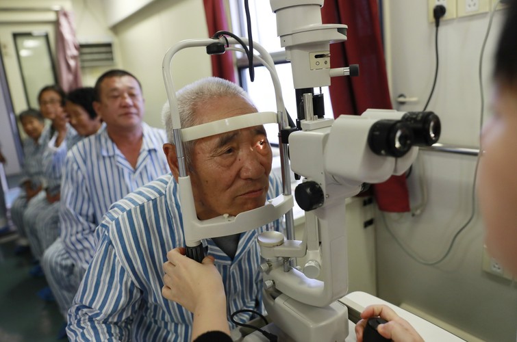 SZPITAL POCIĄGIEM, POCIĄG SZPITALEM