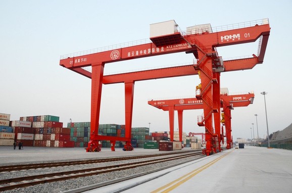 Kina želi da masovnim investicijama pojača svoj politički uticaj 