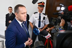 Kompetencje prezydenta. Co wg Konstytucji RP prezydent może, a czego nie? Co z ustawami?