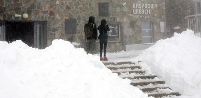 W Tatrach śnieg po kolana. Ogłoszono pierwszy stopień zagrożenia lawinowego