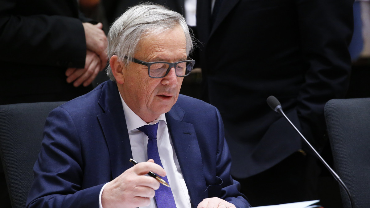 Obserwuje inicjatywy polskiego parlamentu "z najwyższą sympatią" - tak Jean-Claude Juncker skomentował proponowane przez PiS zmiany ustaw sądowych.