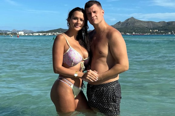 BRENINA BIVŠA SNAJKA ČEKA DRUGO DETE Evo u kome mesecu je lepa brineta: "Trudnoća mi prija i presrećna sam"
