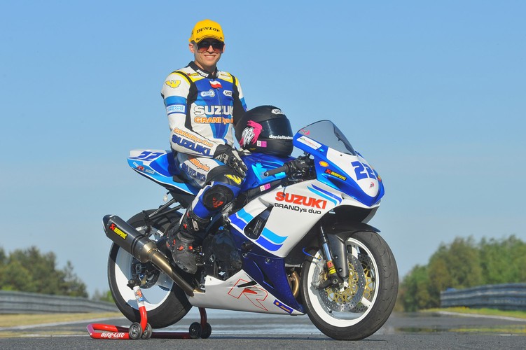 zawodnik SUZUKI GRANDys duo
