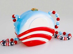 Modna torebka pomoże wygrać wybory?