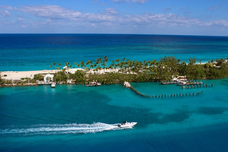 paradise-1899296 640 Bahami