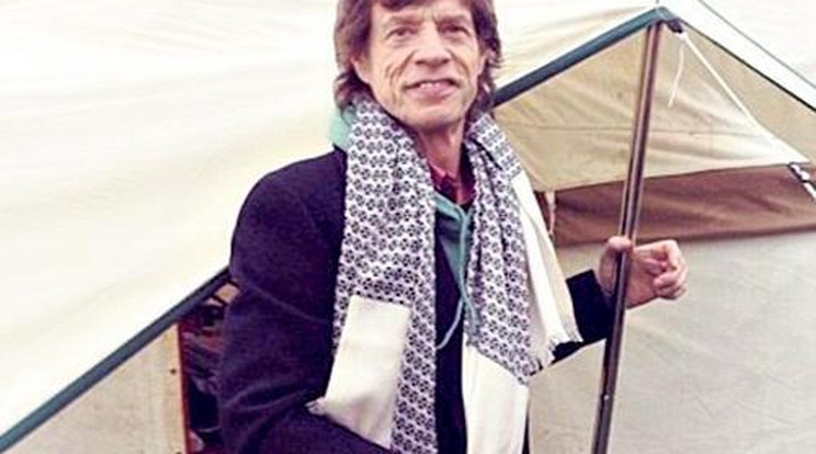 Jurtában járt Mick Jagger 