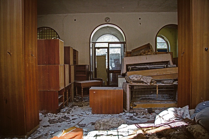 Vredne slike i portreti srpskih vojvoda prodati su na licitaciji