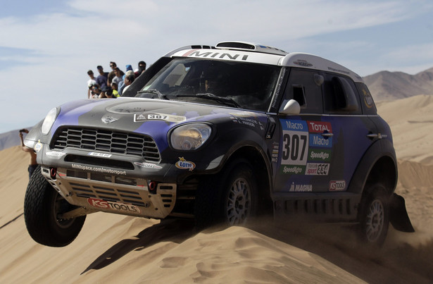 Rajd Dakar: Hołowczyc 12. na czwartym etapie. Zwycięstwo Al-Attiyaha