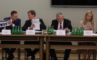 Ciąg dalszy afery Amber Gold: Ujawniono kilka stenogramów rozmów