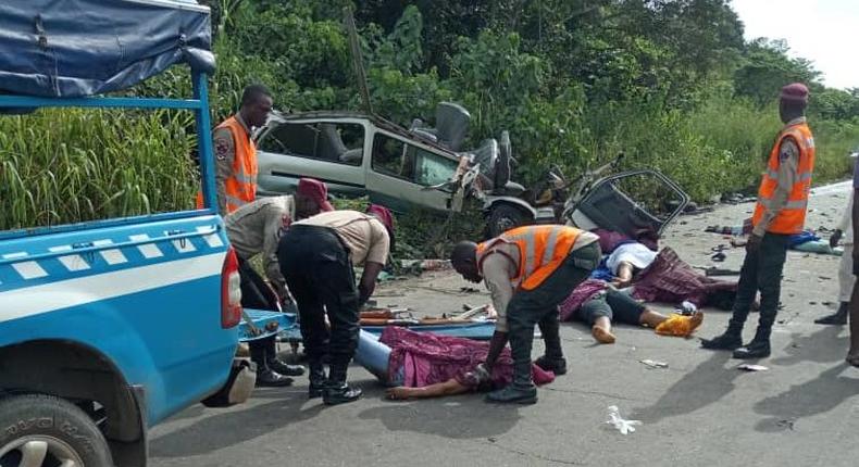 1 dead, 4 injured in an accident on Lagos-Ibadan Expressway/Illustration. [premiumtimesng]