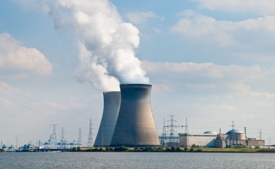 Przemysł jądrowy, NGOsy i część rządów oczekują włączenia atomu do systemu zrównoważonego rozwoju UE