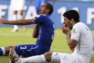 Luis Suarez Giorgio Chiellini