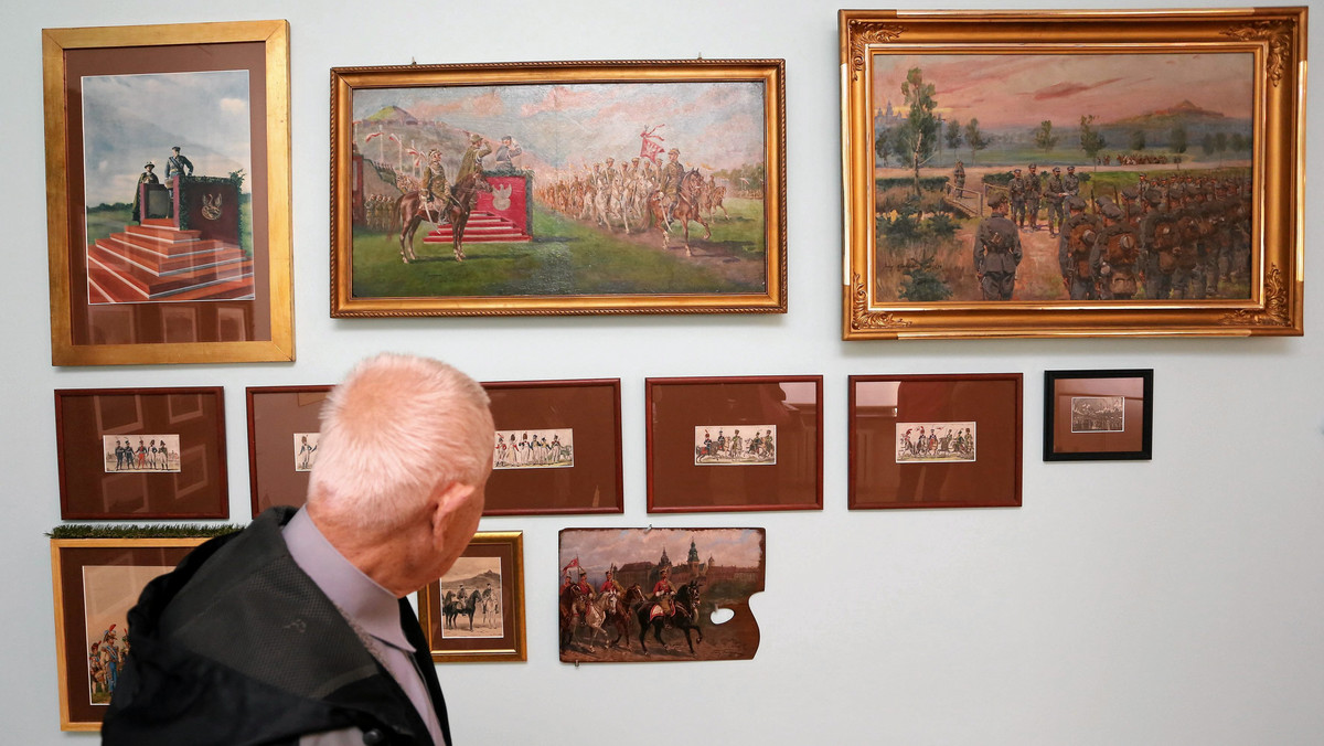 Historię i fenomen krakowskich Błoń, największej w Europie śródmiejskiej łąki o statusie zabytku, ukazuje wystawa otwarta w Domu Zwierzynieckim - oddziale Muzeum Historycznego Miasta Krakowa.