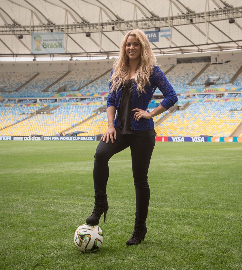 Shakira na stadionie w 2014 roku