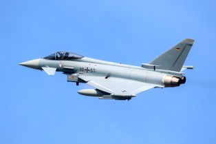 Niemcy wyślą myśliwce do Polski. Tak chcą przypilnować Rosjan