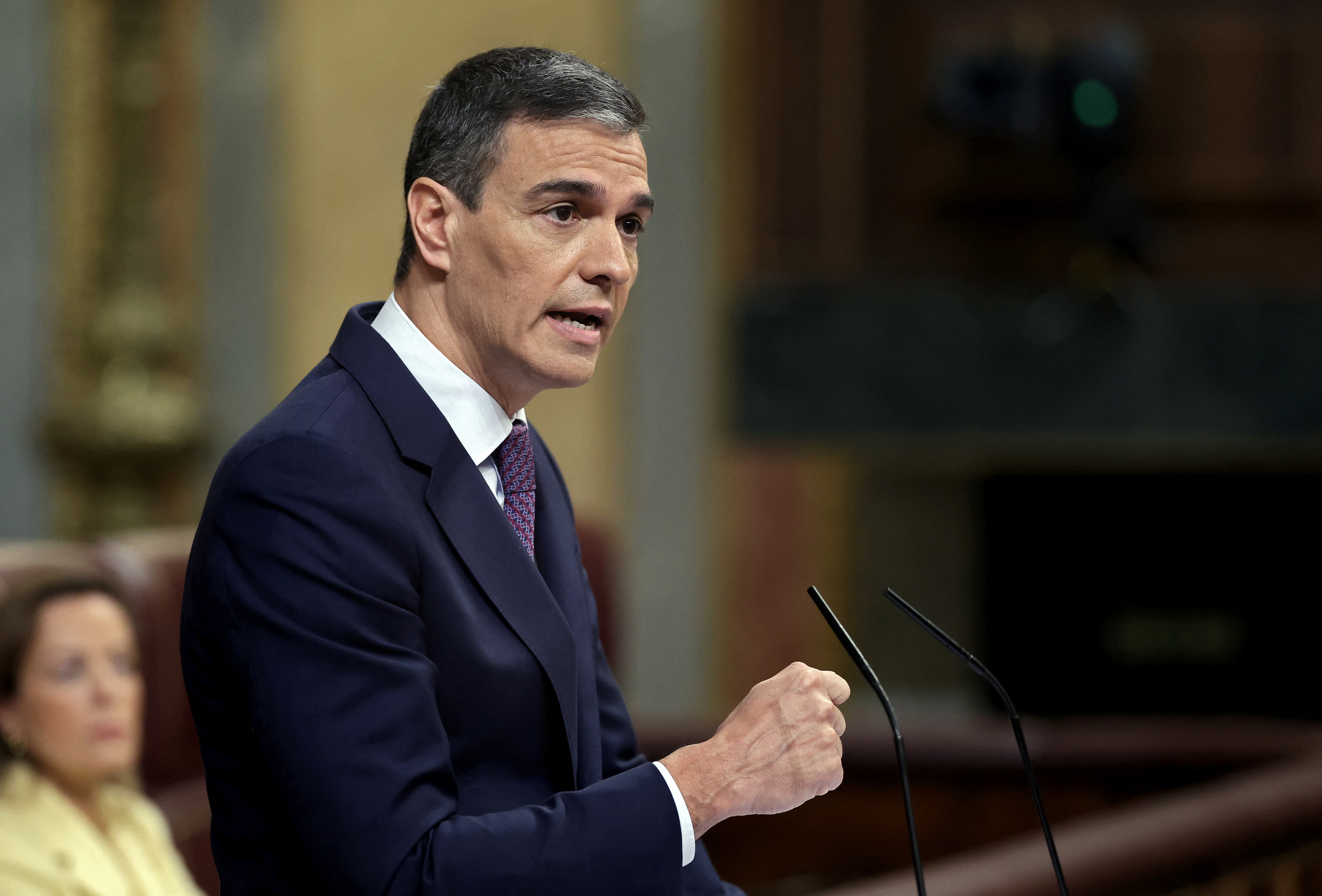 Sánchez hace nuevas concesiones a Junts tras rechazo de la senda de déficit