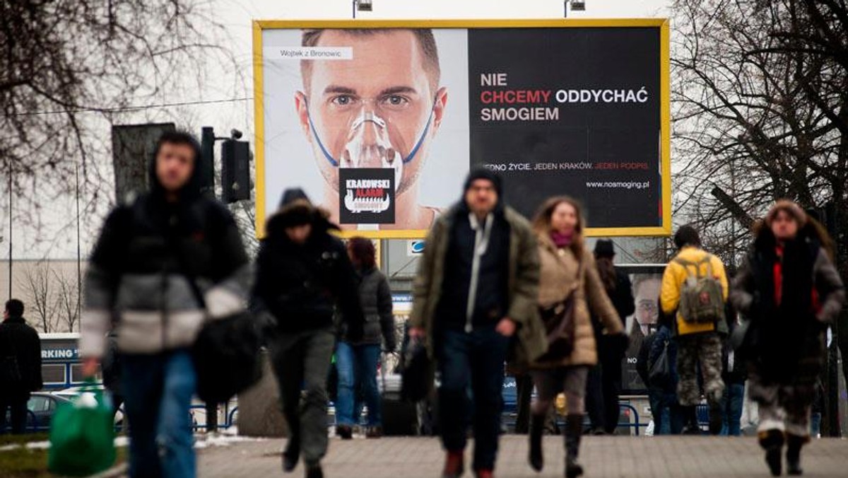 O tym, że w Polsce jest problem ze smogiem, alarmują już od kilku lat. Na początku byli uważani za "ekologicznych oszołomów". Dziś występują w mediach w rolach ekspertów i podpowiadają samorządowcom, jak walczyć ze smogiem. Lokalne alarmy smogowe. O ich trudnych początkach, kontakcie z politykami i próbie przekonania lokalnych włodarzy, że walka o czyste powietrze "to nie jest fanaberia", opowiadają ich członkowie.