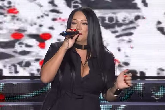 "DA LI SMEM TO DA URADIM?" Milica Todorović imala poseban zahtev u "Nikad nije kasno", EVO ŠTA JE TRAŽILA od takmičarke