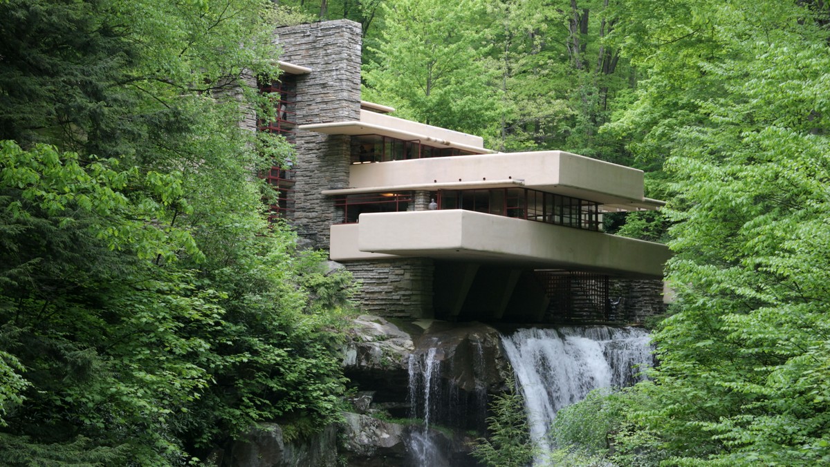 WILLA FALLINGWATER do dziś uchodzi za jedną z ikon modernizmu