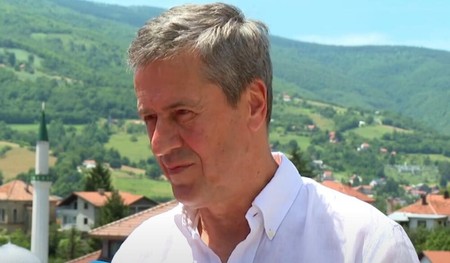 Enes Begović