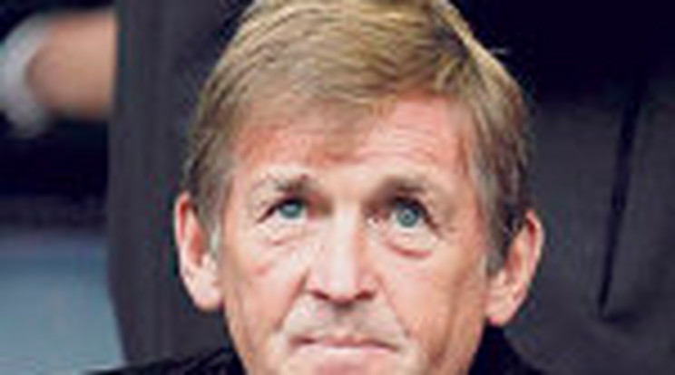 Dalglish váltja Hodgsont 