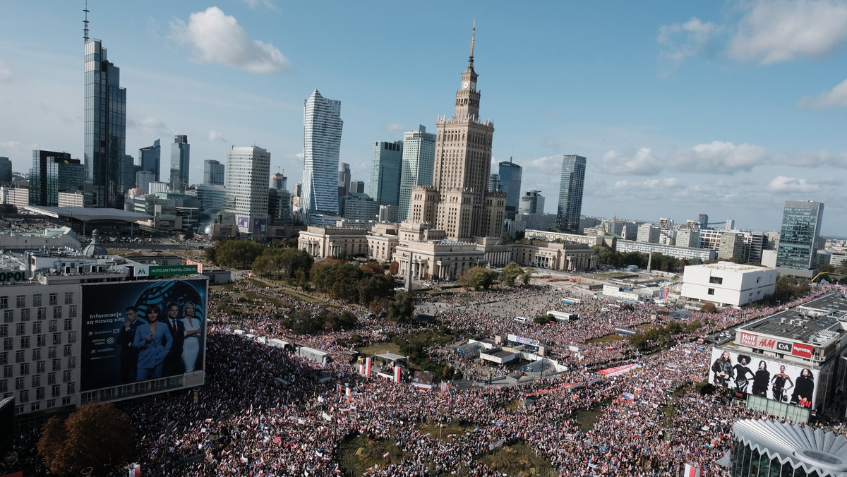 Niemieckie media chwalą Polskę. "Zasługuje na szczególną uwagę" [OPINIA]