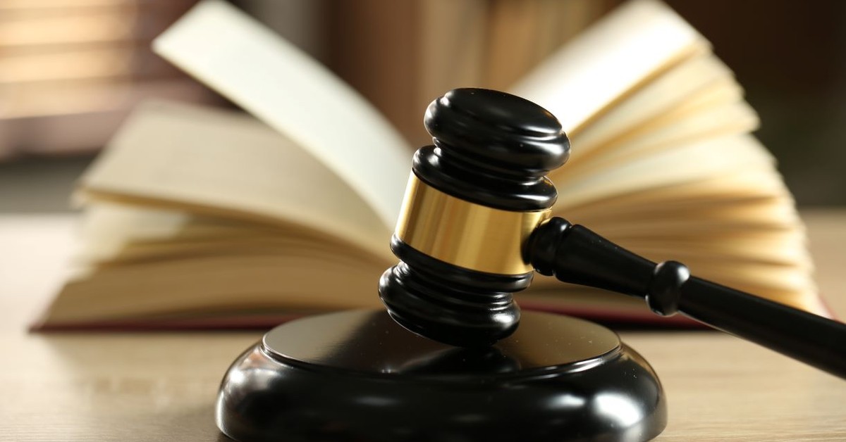 Post na Facebooku może się skończyć dyscyplinarką [FIRMA I PRAWO]