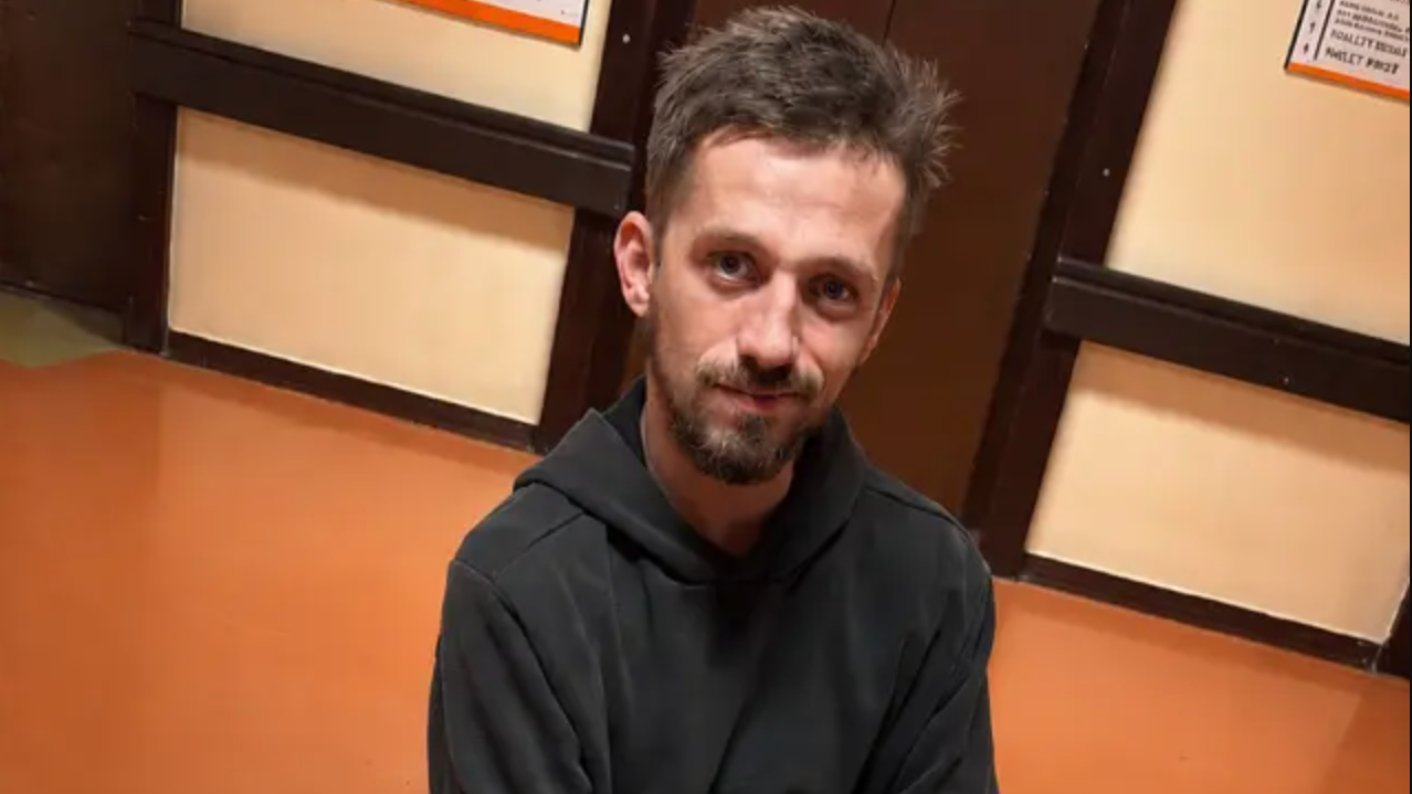 Petr na začiatku roka utrpel vzácny infarkt miechy. 