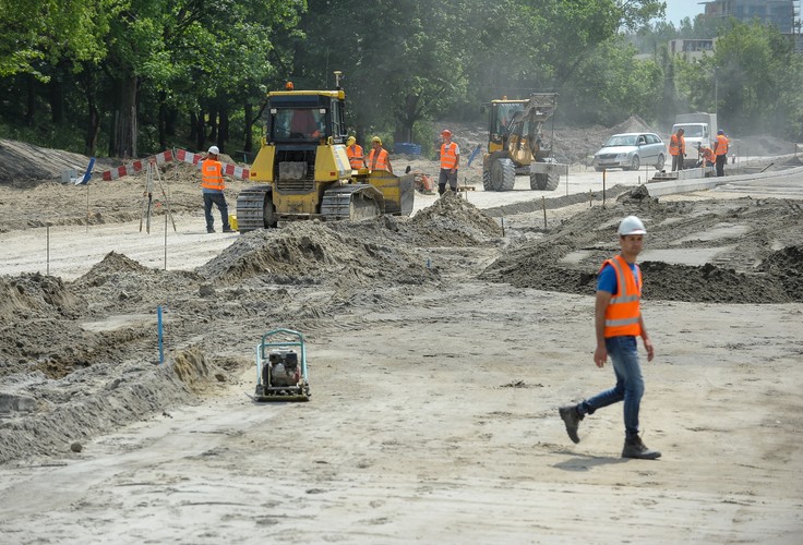 Długość połączenia drogowego pomiędzy skrzyżowaniem z Wybrzeżem Szczecińskim a ulicą Zabraniecką wyniesie nieco ponad 3 km.<br><br>fot. (cat) PAP/Marcin Obara