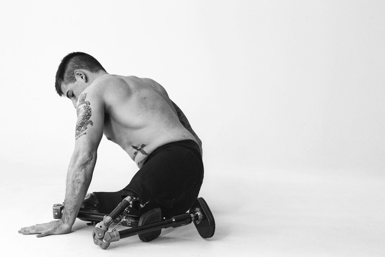 Joe Townsend w obiektywie Bryana Adamsa